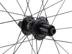 ZIPP 404 Firecrest® Carbon Tubeless Disc Center Lock Laufradsatz -Fahrradverkauf 393876